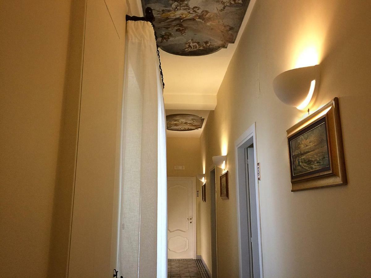 Don Angelo Petito Bed & Breakfast Napoli Bagian luar foto