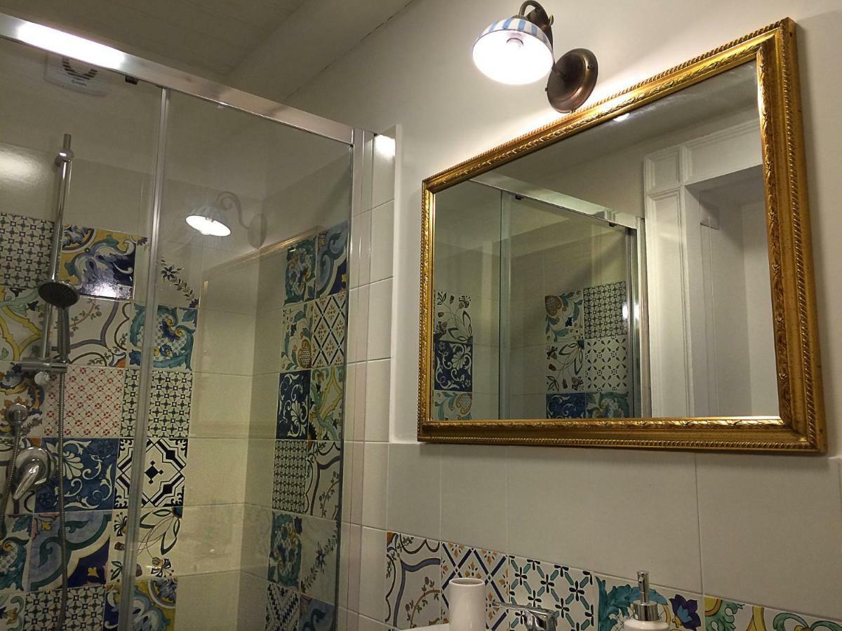 Don Angelo Petito Bed & Breakfast Napoli Bagian luar foto
