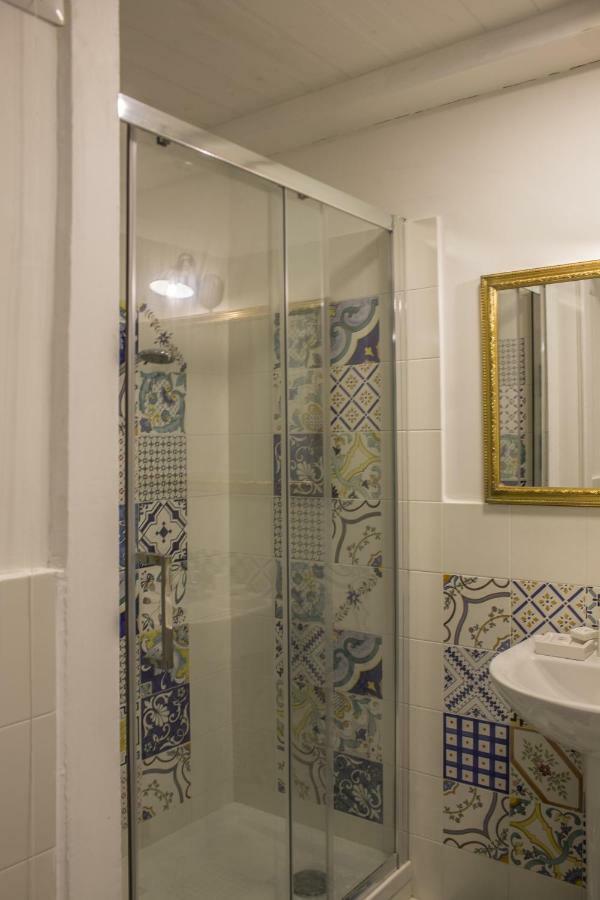 Don Angelo Petito Bed & Breakfast Napoli Bagian luar foto
