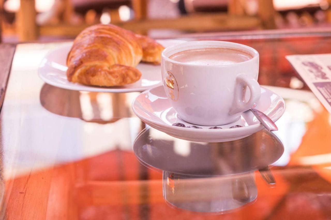 Don Angelo Petito Bed & Breakfast Napoli Bagian luar foto